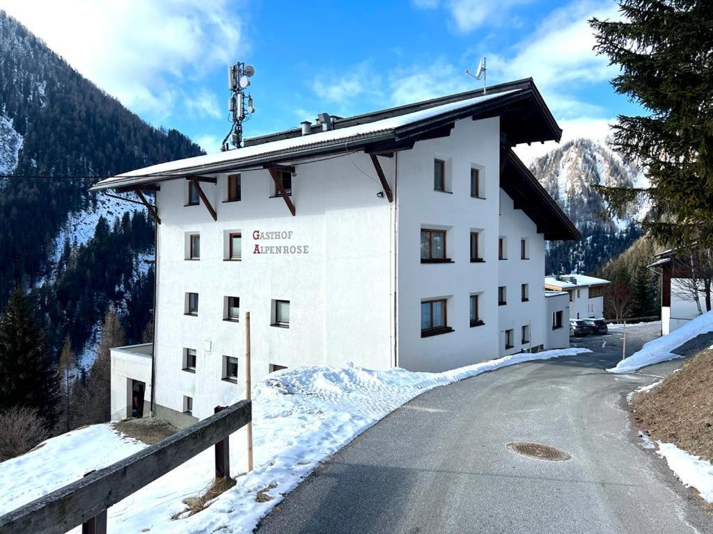 Apart Alpenrose Spiss Exteriör bild