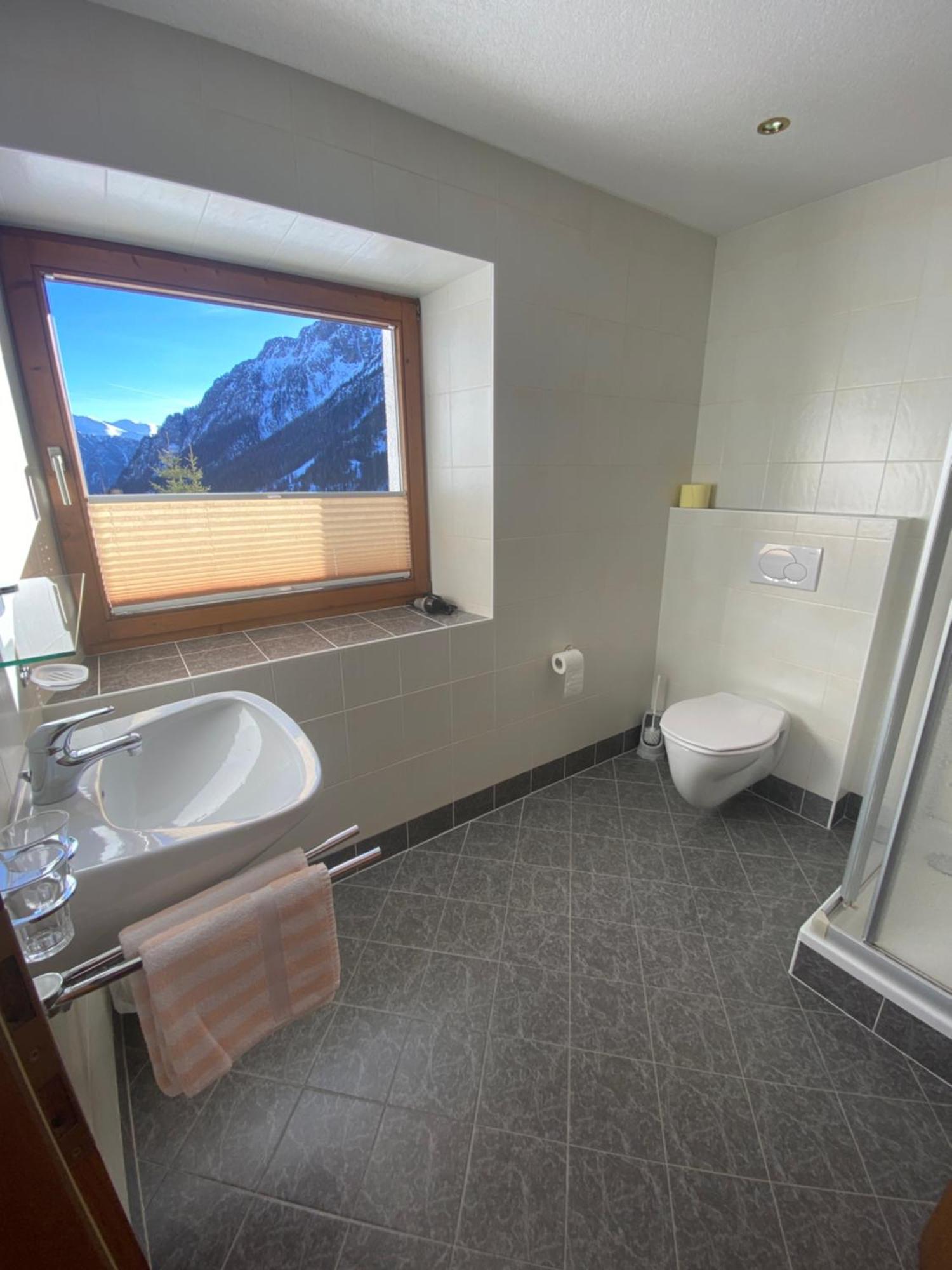 Apart Alpenrose Spiss Exteriör bild